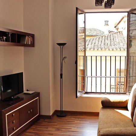 Apartamentos Casa De La Lonja Granada Room photo